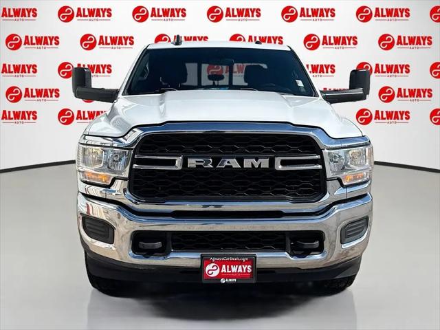 2022 Ram 3500 Tradesman Crew Cab 4x4 8' Box