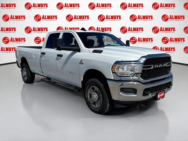 2022 Ram 3500 Tradesman Crew Cab 4x4 8' Box