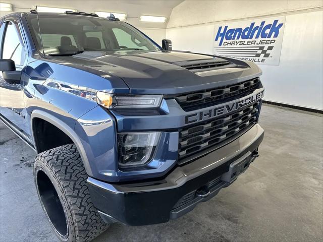 2020 Chevrolet Silverado 2500HD 4WD Crew Cab Standard Bed Custom
