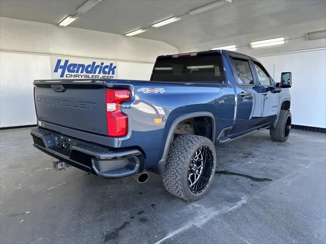 2020 Chevrolet Silverado 2500HD 4WD Crew Cab Standard Bed Custom