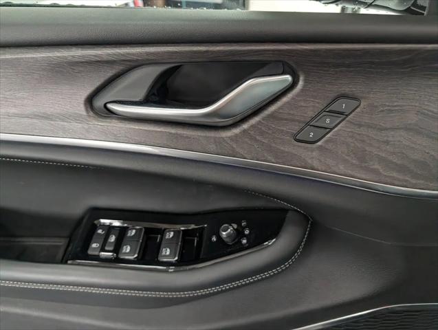 2023 Jeep Grand Cherokee L Overland 4x4