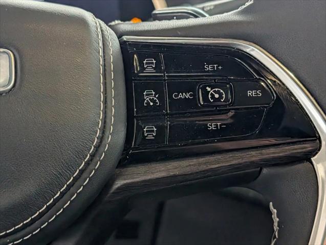 2023 Jeep Grand Cherokee L Overland 4x4