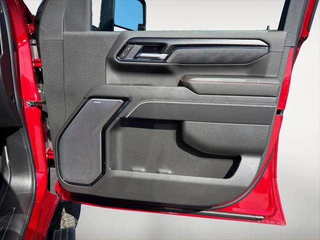 2026 GMC Sierra 2500HD Crew Cab, Standard Bed, AT4X, 4WD