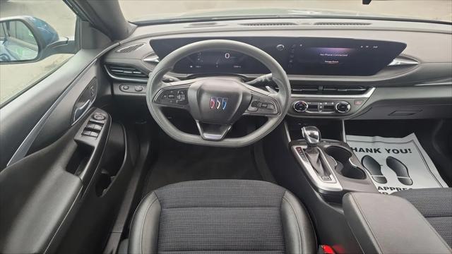 2024 Buick NV Preferred FWD