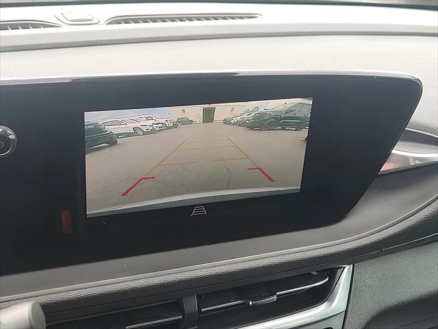 2024 Buick NV Preferred FWD