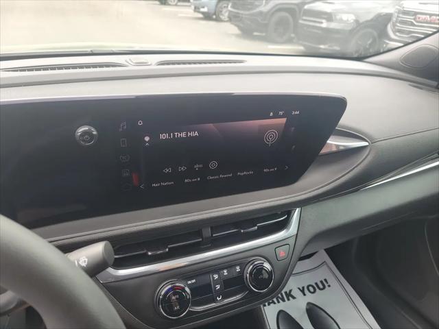 2024 Buick NV Preferred FWD