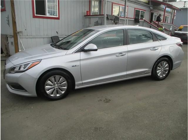2017 Hyundai Sonata Hybrid SE