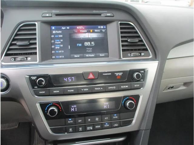 2017 Hyundai Sonata Hybrid SE