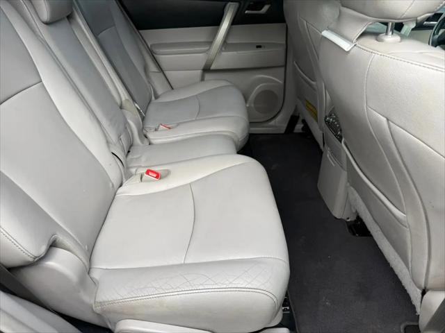 2012 Toyota Highlander SE V6