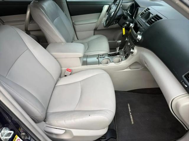 2012 Toyota Highlander SE V6