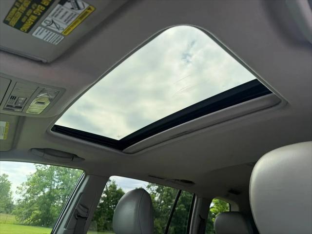 2012 Toyota Highlander SE V6