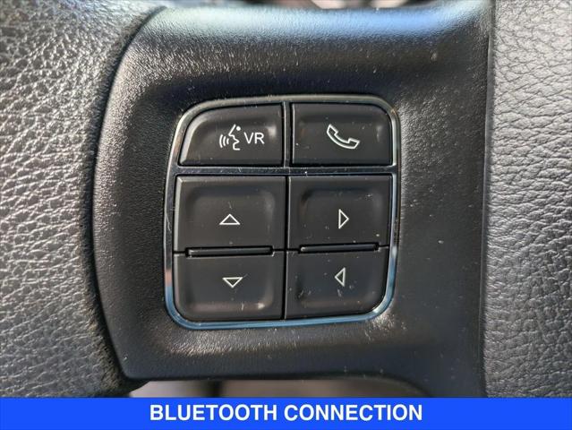 2019 Ram 1500 Classic SLT Crew Cab 4x4 6'4" Box