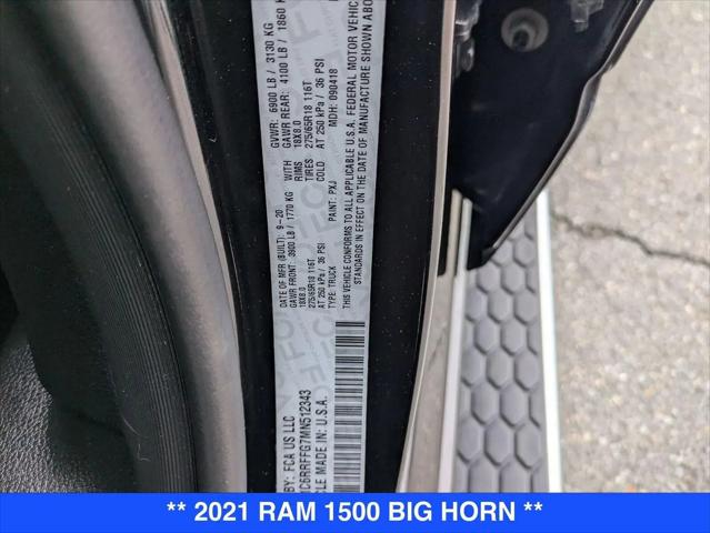 2021 Ram 1500 Big Horn Crew Cab 4x4 5'7" Box