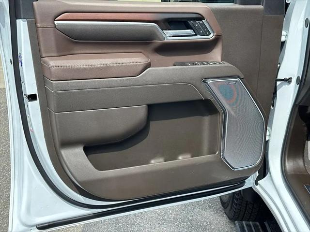 2026 GMC Sierra 3500HD Crew Cab, Long Bed, Denali Dual Rear Wheel, 4WD