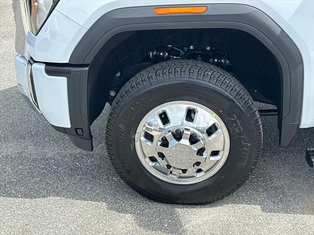 2026 GMC Sierra 3500HD Crew Cab, Long Bed, Denali Dual Rear Wheel, 4WD