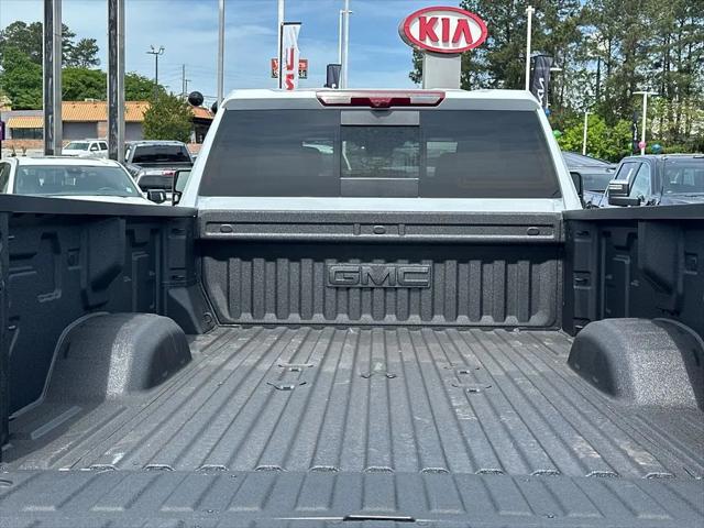2026 GMC Sierra 3500HD Crew Cab, Long Bed, Denali Dual Rear Wheel, 4WD