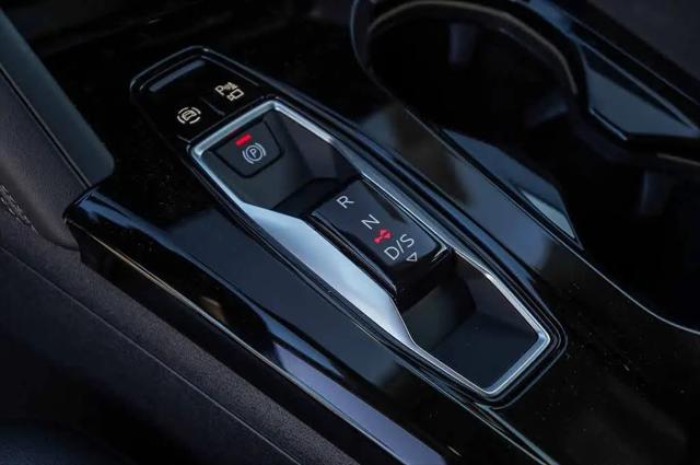 2026 Audi Q5 Premium TFSI quattro S tronic