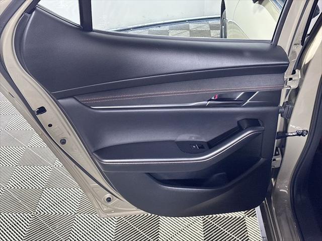 2025 Mazda Mazda3 2.5 Carbon Turbo