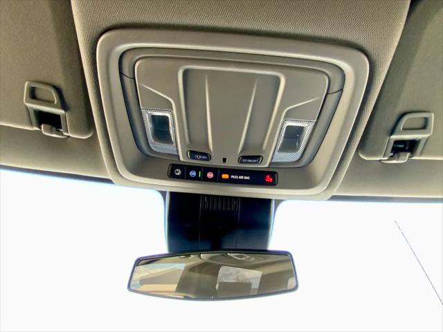 2025 GMC Sierra 1500 4WD Crew Cab Short Box Elevation with 3VL