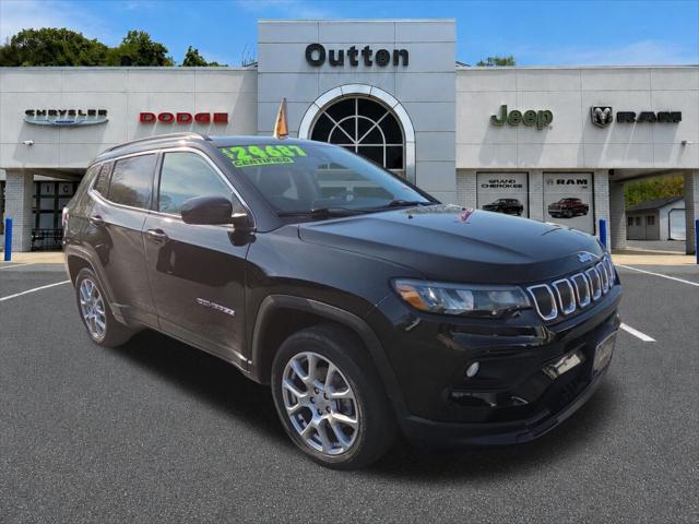 2022 Jeep Compass Latitude Lux 4x4 2022 Jeep Compass Latitude Lux 4x4