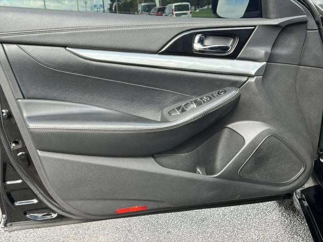 2021 Nissan Maxima SV Xtronic CVT