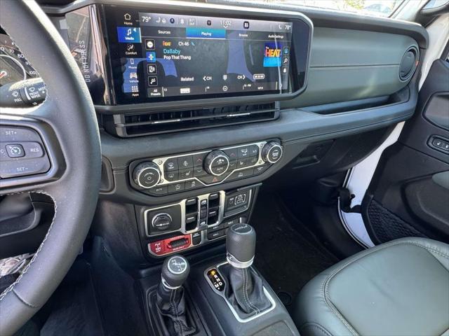2025 Jeep Gladiator Mojave 4x4 2025 Jeep Gladiator Mojave 4x4