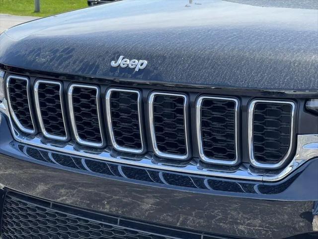2024 Jeep Grand Cherokee Laredo X 4x4