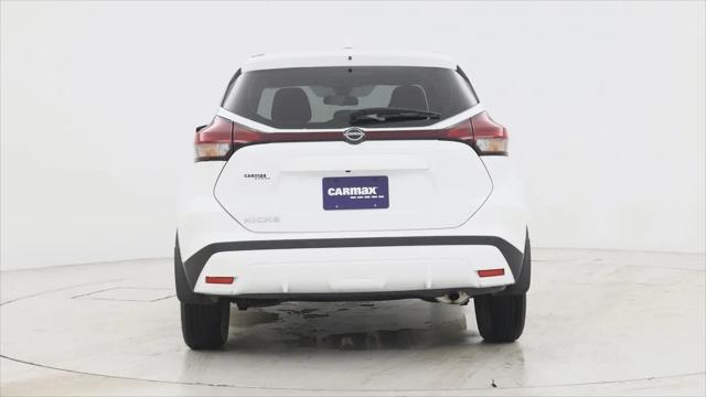 2024 Nissan Kicks S Xtronic CVT