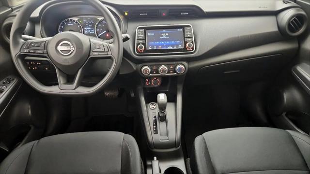 2024 Nissan Kicks S Xtronic CVT