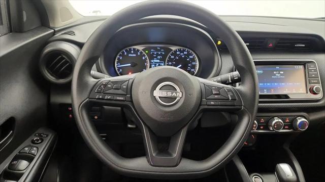 2024 Nissan Kicks S Xtronic CVT