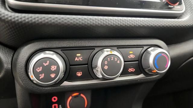 2024 Nissan Kicks S Xtronic CVT