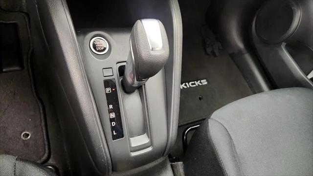 2024 Nissan Kicks S Xtronic CVT