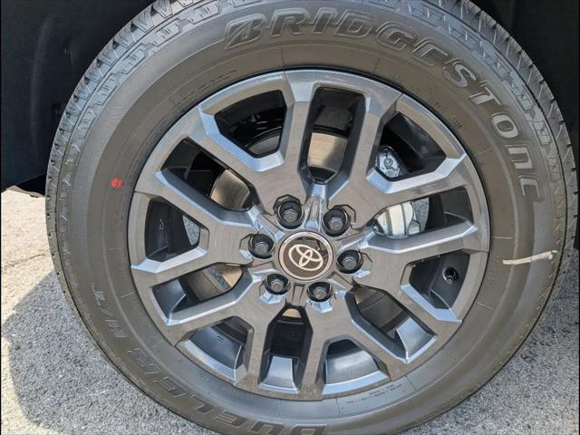 2026 Toyota Tundra Platinum CrewMax 5.5' Bed