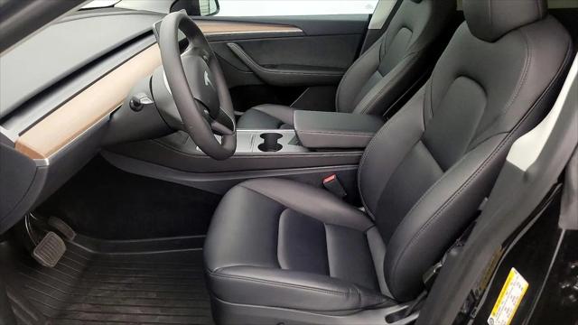 2025 Tesla Model Y Long Range Dual Motor All-Wheel Drive