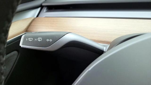 2025 Tesla Model Y Long Range Dual Motor All-Wheel Drive