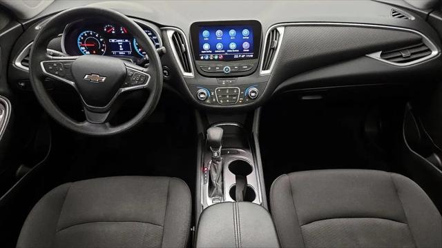 2022 Chevrolet Malibu FWD LT