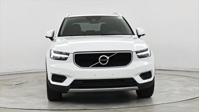 2019 Volvo XC40 T5 Momentum