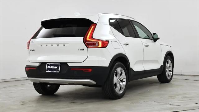 2019 Volvo XC40 T5 Momentum