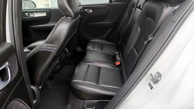 2019 Volvo XC40 T5 Momentum