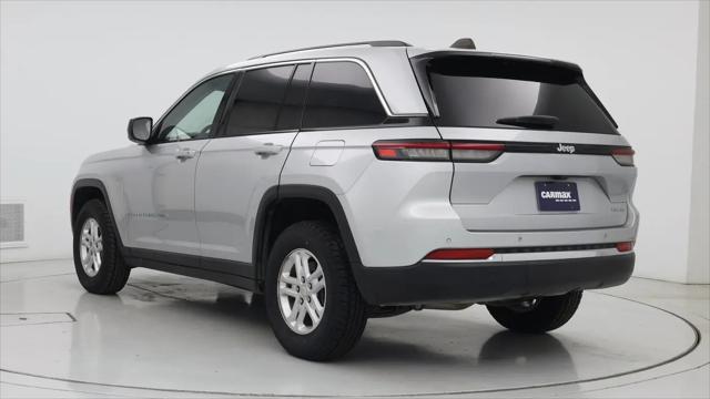 2024 Jeep Grand Cherokee Laredo 4x2