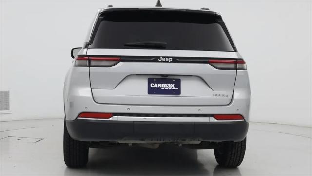 2024 Jeep Grand Cherokee Laredo 4x2