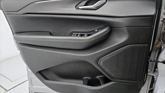 2024 Jeep Grand Cherokee Laredo 4x2