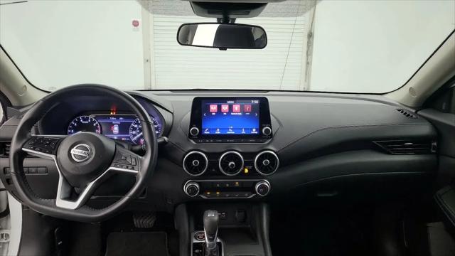 2022 Nissan Sentra SV Xtronic CVT