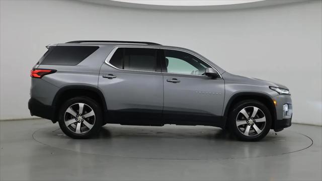 2023 Chevrolet Traverse AWD LT Leather