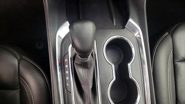 2023 Chevrolet Traverse AWD LT Leather