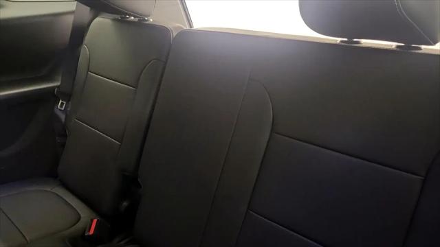 2023 Chevrolet Traverse AWD LT Leather