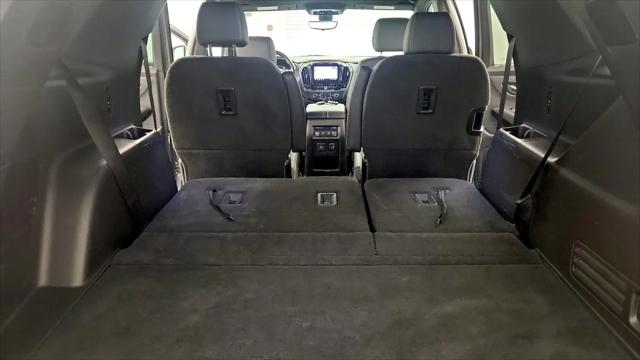 2023 Chevrolet Traverse AWD LT Leather