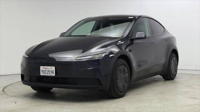 2026 Tesla Model Y Premium Rear-Wheel Drive