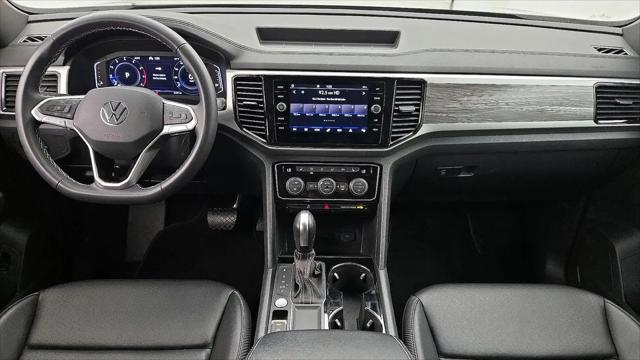 2023 Volkswagen Atlas Cross Sport 2.0T SE w/Technology