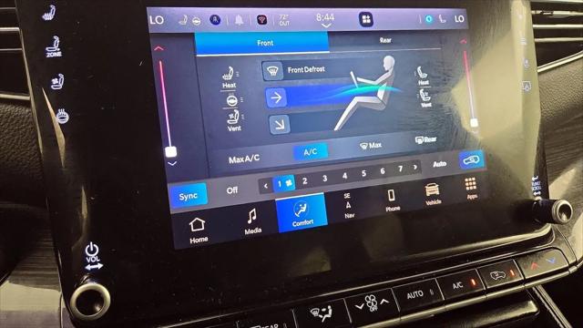 2022 Jeep Wagoneer Series II 4x2